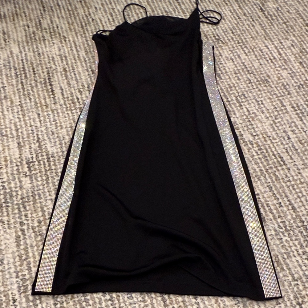 NWT Alice and Olivia Black and silver sequin mini dress - Picture 8 of 8
